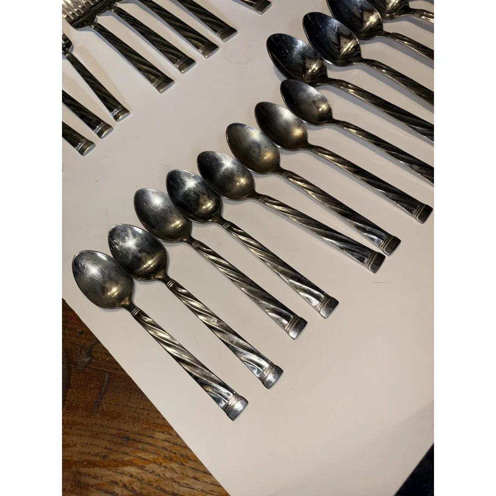 36 Pieces Cambridge HIGHRISE SAND High Rise Stainless Steel Flatware‎